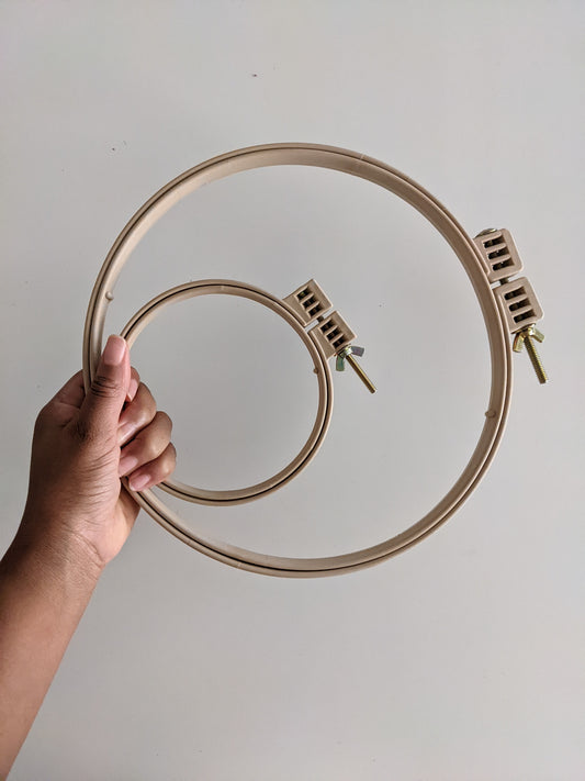 Plastic No Slip Hoop